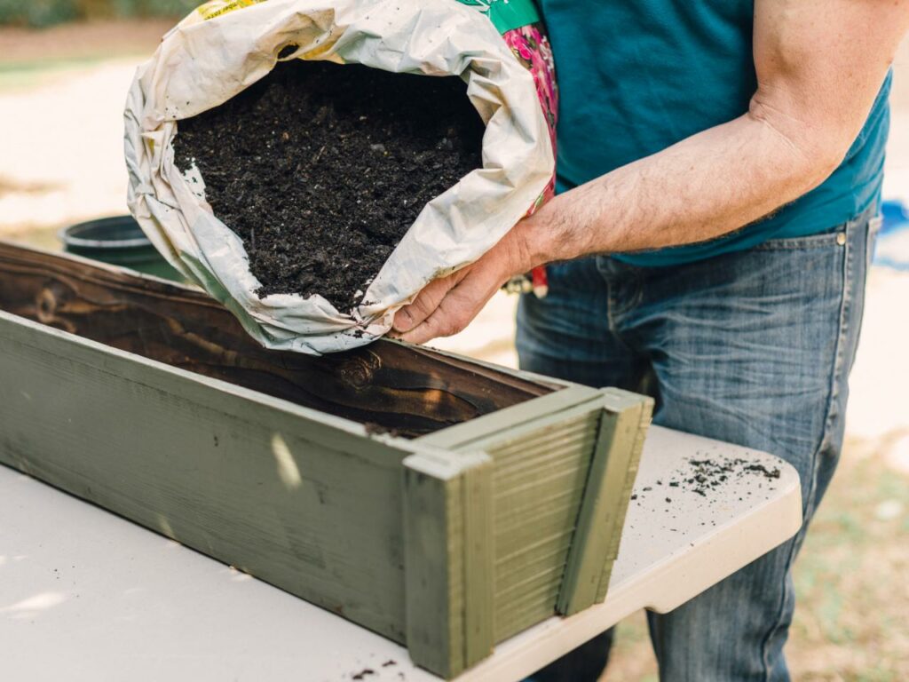 How do you know if your potting soil is expired even without opening it