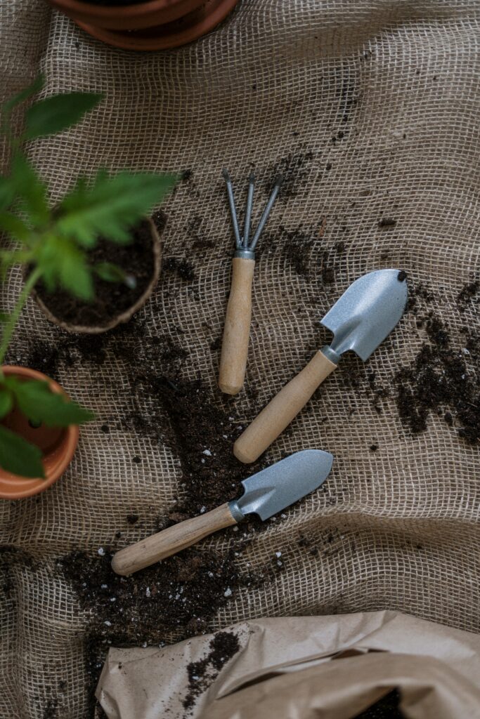 Tools you need to spread mulch
